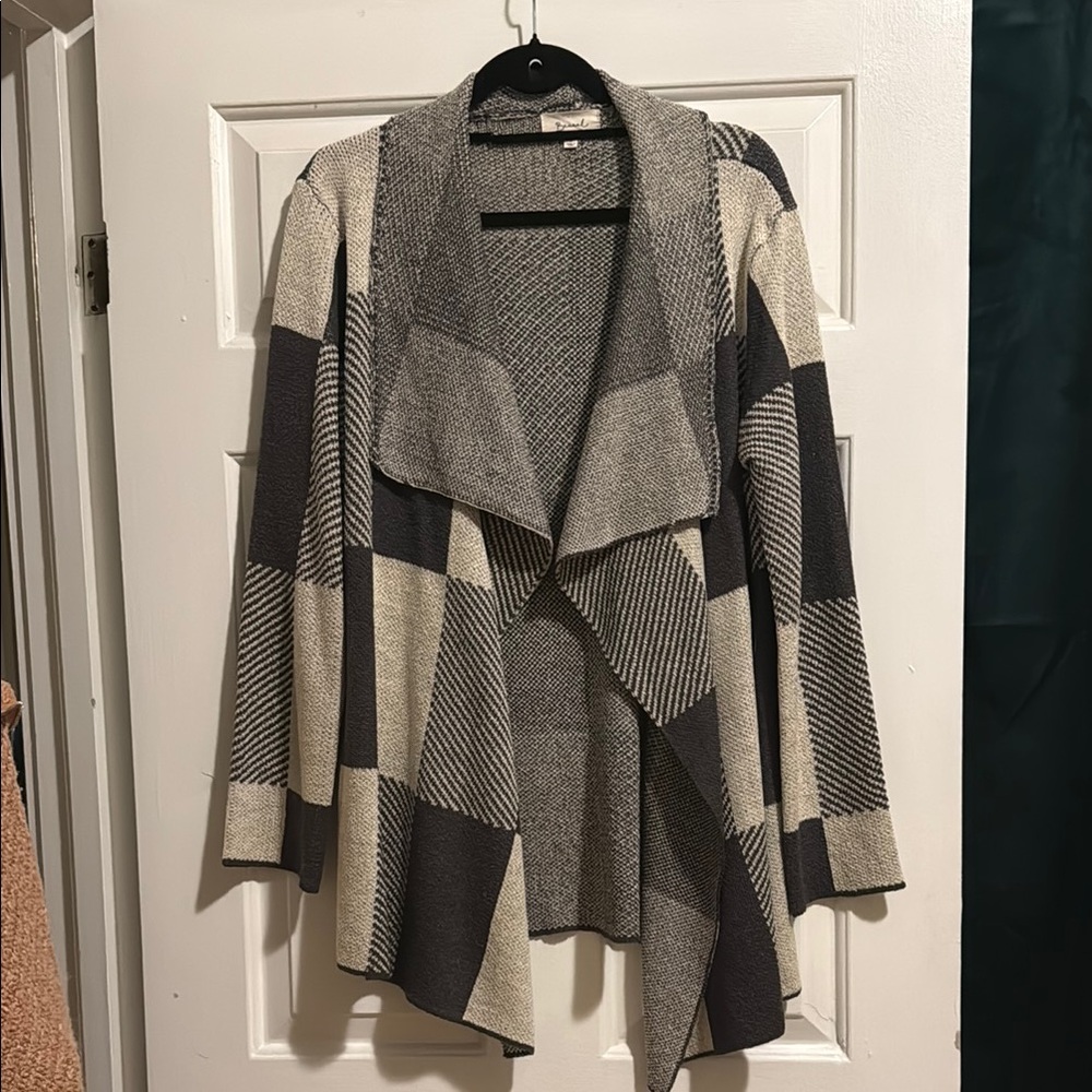 Stylish Gray and Cream Women's Sweater